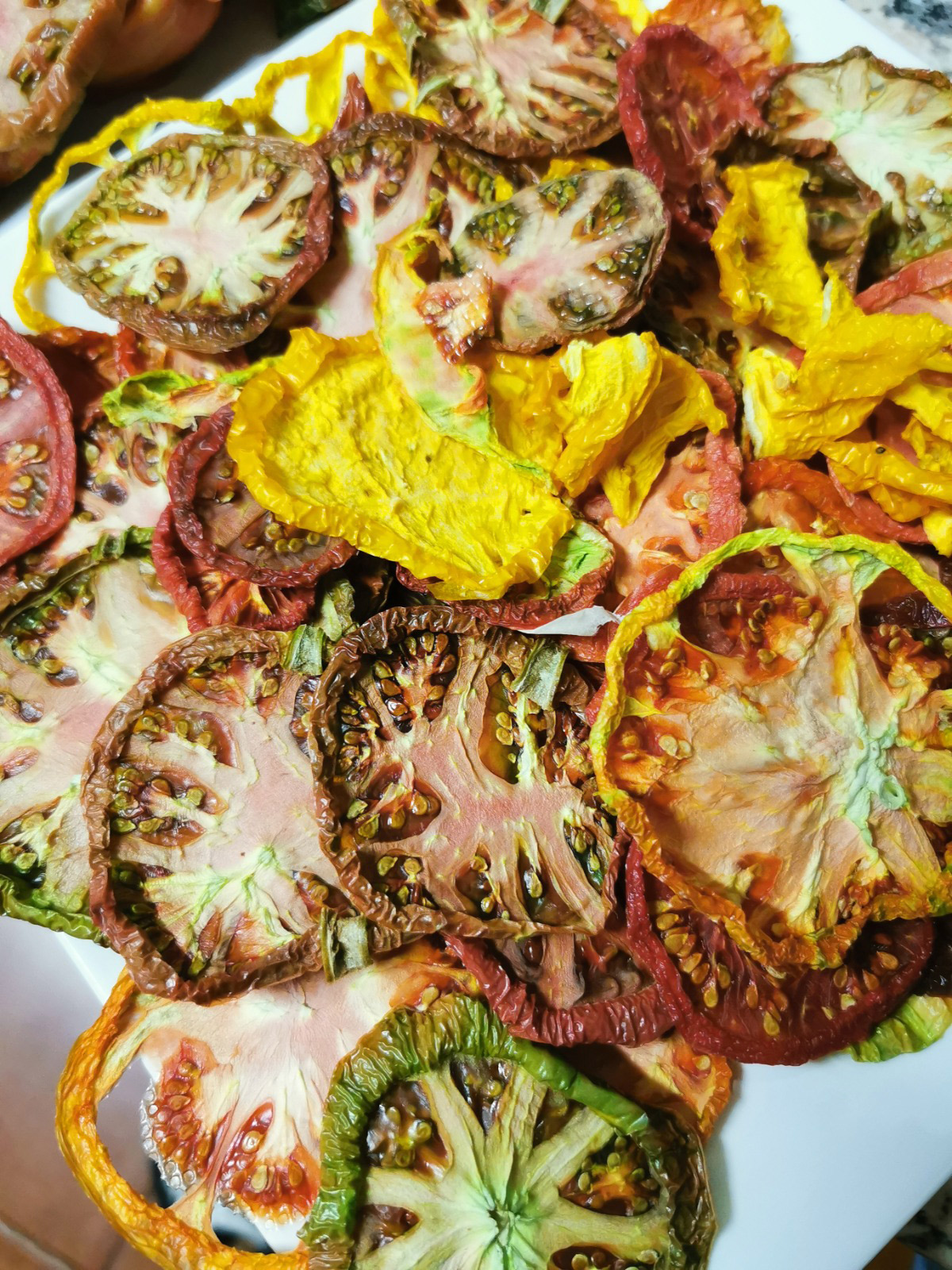 https://distilennui.com/userfiles/image/food-dehydrator-4.jpg